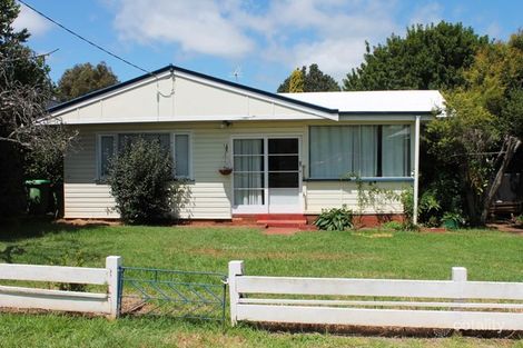 8 Adina St, Rangeville, QLD 4350