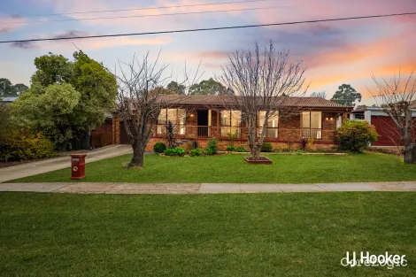 Property photo of 189 Namatjira Drive Fisher ACT 2611