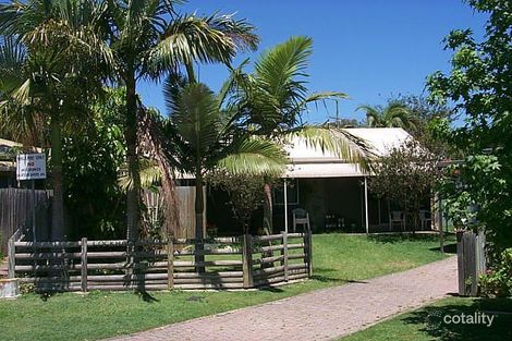 Property photo of 12 Banks Crescent Wynnum West QLD 4178