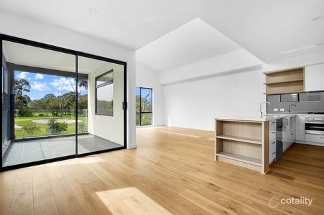 Property photo of 31 Birdie View Cranbourne North VIC 3977