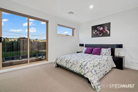 Property photo of 1/49 Stawell Street Cranbourne VIC 3977