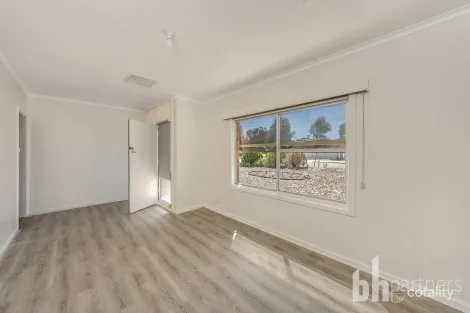 Property photo of 19 McGregor Street Berri SA 5343