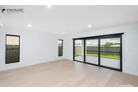 Property photo of 18 Pelion Street Bridgeman Downs QLD 4035