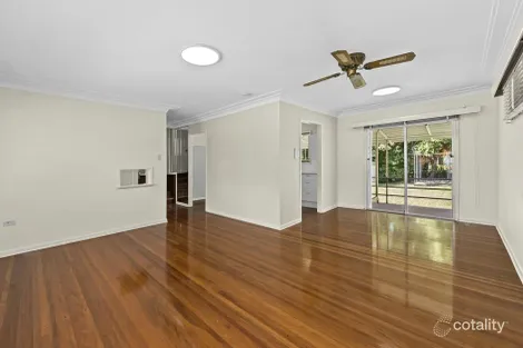 4 Balloch St, Wishart, QLD 4122