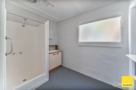 Property photo of 61 Simpsons Road Eaglehawk VIC 3556