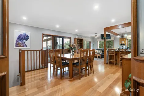 Property photo of 2 Kirribilli Close Langwarrin VIC 3910