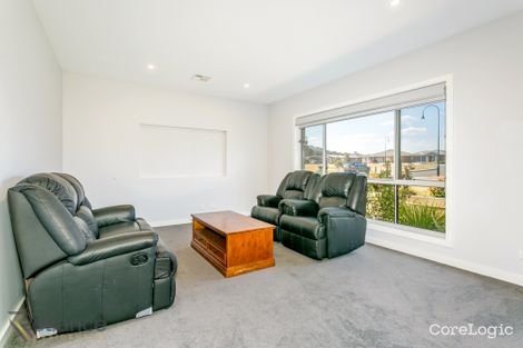 Property photo of 5 Yerradhang Street Ngunnawal ACT 2913