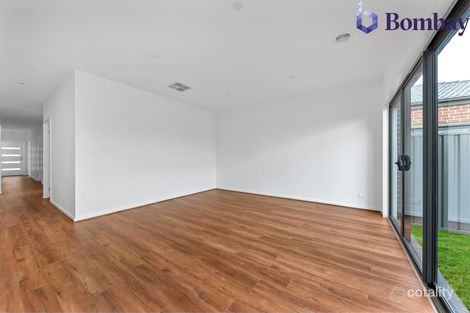 Property photo of 4 Lillet Street Wollert VIC 3750