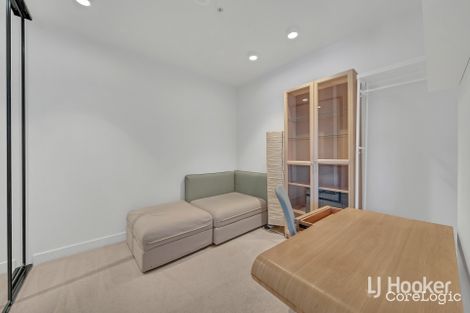 Property photo of 2409/33 Mackenzie Street Melbourne VIC 3000