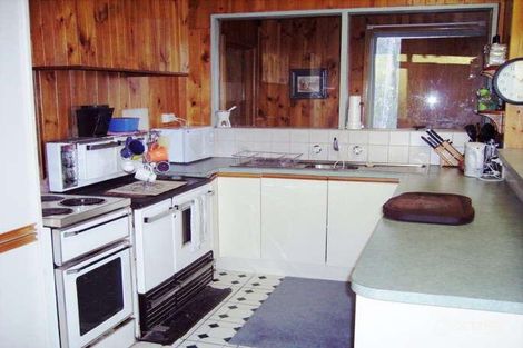 Property photo of 140 Brewsters Road Yinnar South VIC 3869