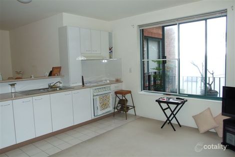 Property photo of 17/12 Hayberry Street Crows Nest NSW 2065