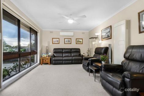 Property photo of 16 Acheron Crescent Werribee VIC 3030