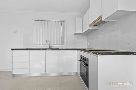 Property photo of 14 Boyer Place Minto NSW 2566