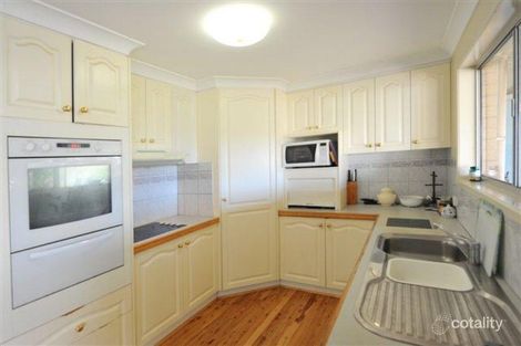Property photo of 35 Euston Road Glenvale QLD 4350