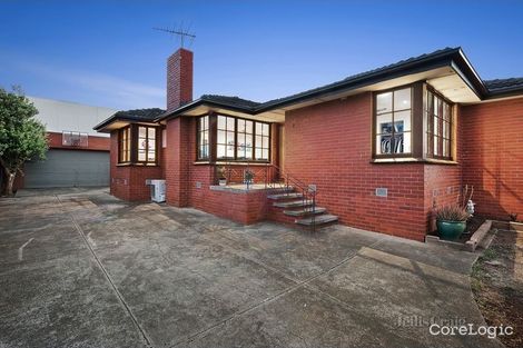 Property photo of 13 Tasman Avenue Strathmore Heights VIC 3041