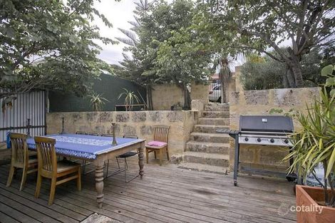 Property photo of 150 Hampton Road Beaconsfield WA 6162