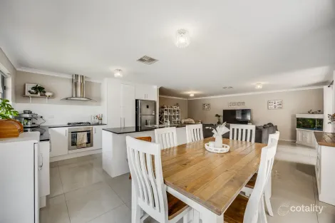 Property photo of 32A Diana Crescent Morphett Vale SA 5162