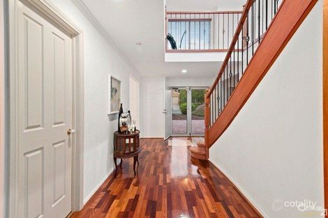 Property photo of 57 William Road Berwick VIC 3806