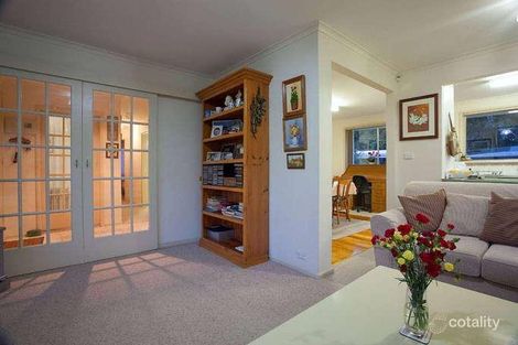 Property photo of 60 Fingal Drive Frankston VIC 3199