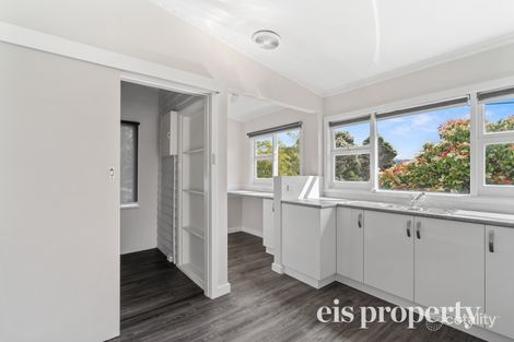 Property photo of 11 Clunie Close Lindisfarne TAS 7015