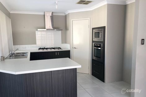 Property photo of 39 Prosperity Loop Aubin Grove WA 6164