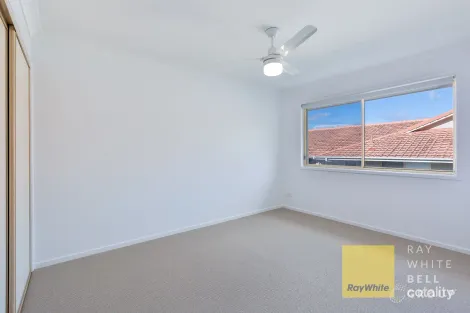 Property photo of 13/3 Arundel Drive Arundel QLD 4214