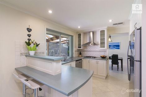 Property photo of 32 Glenhuntly Drive Flagstaff Hill SA 5159