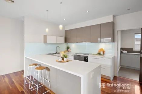 Property photo of 8 Manta Court Werribee VIC 3030