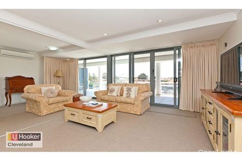 Property photo of 1/141 Shore Street West Cleveland QLD 4163