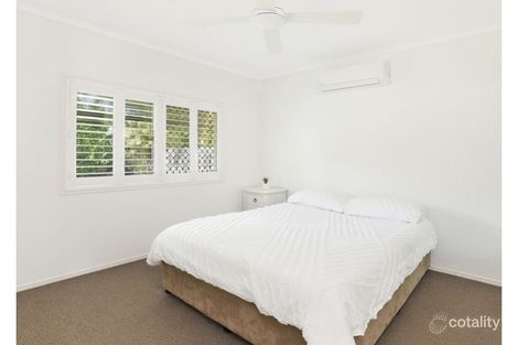 Property photo of 2 Sumatra Court Parrearra QLD 4575