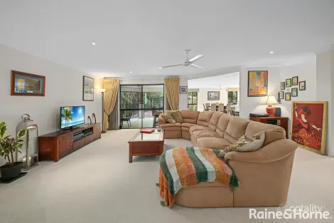Property photo of 20 Samuel Place Mooloolah Valley QLD 4553