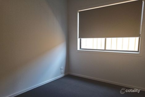 Property photo of 13 Sobers Drive Rockbank VIC 3335