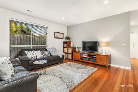Property photo of 3/28 Glasgow Avenue Reservoir VIC 3073