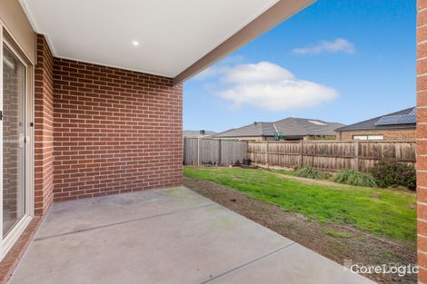 Property photo of 16 Rhapsody Road Beveridge VIC 3753