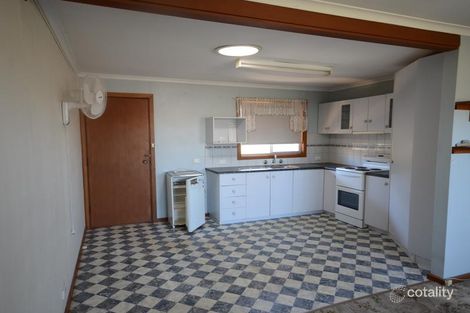 Property photo of 2 McBride Lane Clare SA 5453