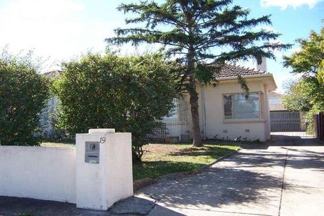 Property photo of 19 Hatfield Street Balwyn North VIC 3104