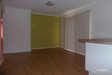 Property photo of 4 Sunrise Drive Hillside VIC 3037