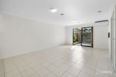 Property photo of 30/11 Starcevich Crescent Jacka ACT 2914