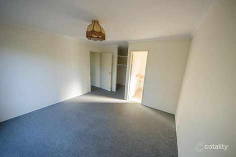 Property photo of 40 Craghill Way Oakford WA 6121