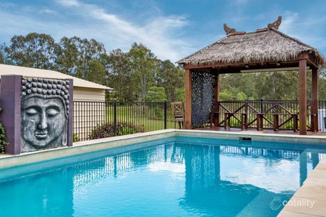 Property photo of 8 Horton Place Regency Downs QLD 4341