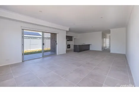 Property photo of 2/46 Shores Crescent Diamond Beach NSW 2430