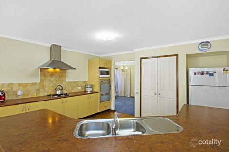 Property photo of 30 Lodge Crescent Berwick VIC 3806
