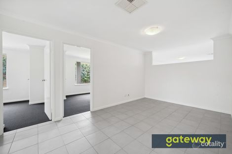 Property photo of 11 Willerin Loop Success WA 6164