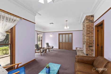 Property photo of 17 Bellbird Crescent Blaxland NSW 2774