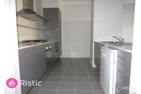 Property photo of 5 Basalt Terrace Epping VIC 3076