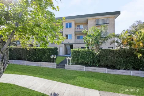 1/72 Thomas St, Greenslopes, QLD 4120
