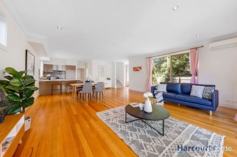 Property photo of 13/1 Royton Street Burwood East VIC 3151