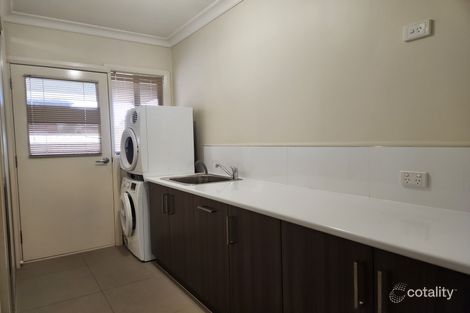Property photo of 2 Merit Crescent Swan Hill VIC 3585