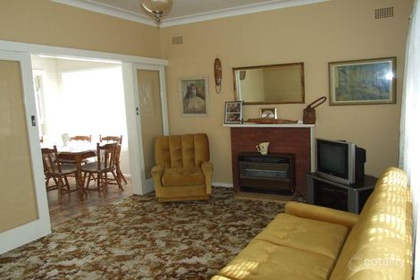 Property photo of 25 Collwood Crescent Orange NSW 2800