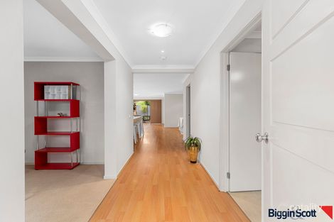 Property photo of 102 Black Dog Drive Brookfield VIC 3338